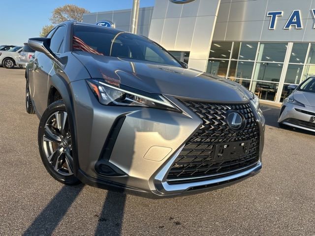 Used 2022 Lexus UX 200 FWD image 5