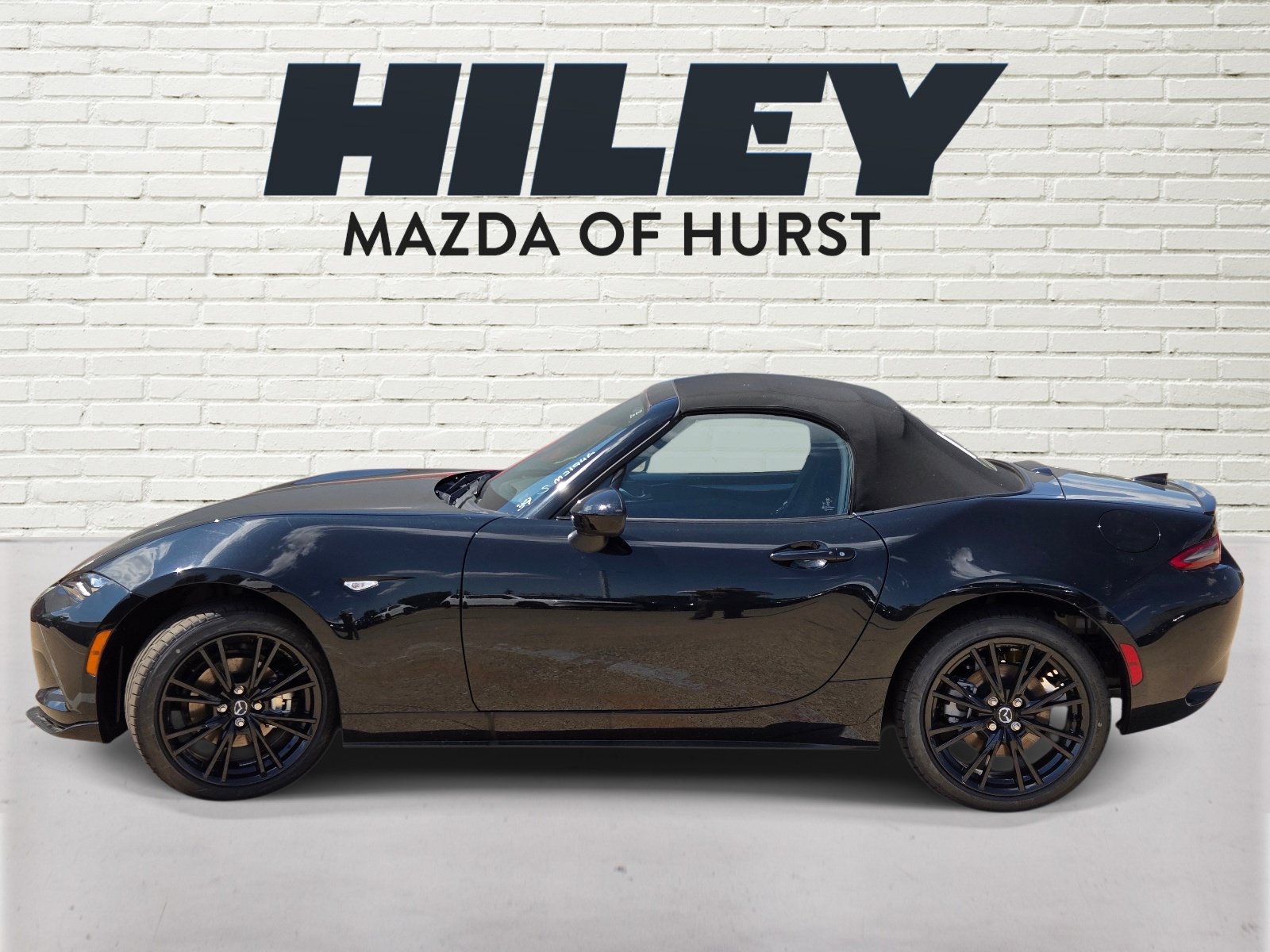 New 2026 MAZDA MX-5 Miata Club w/ Interior Package RWD image 3
