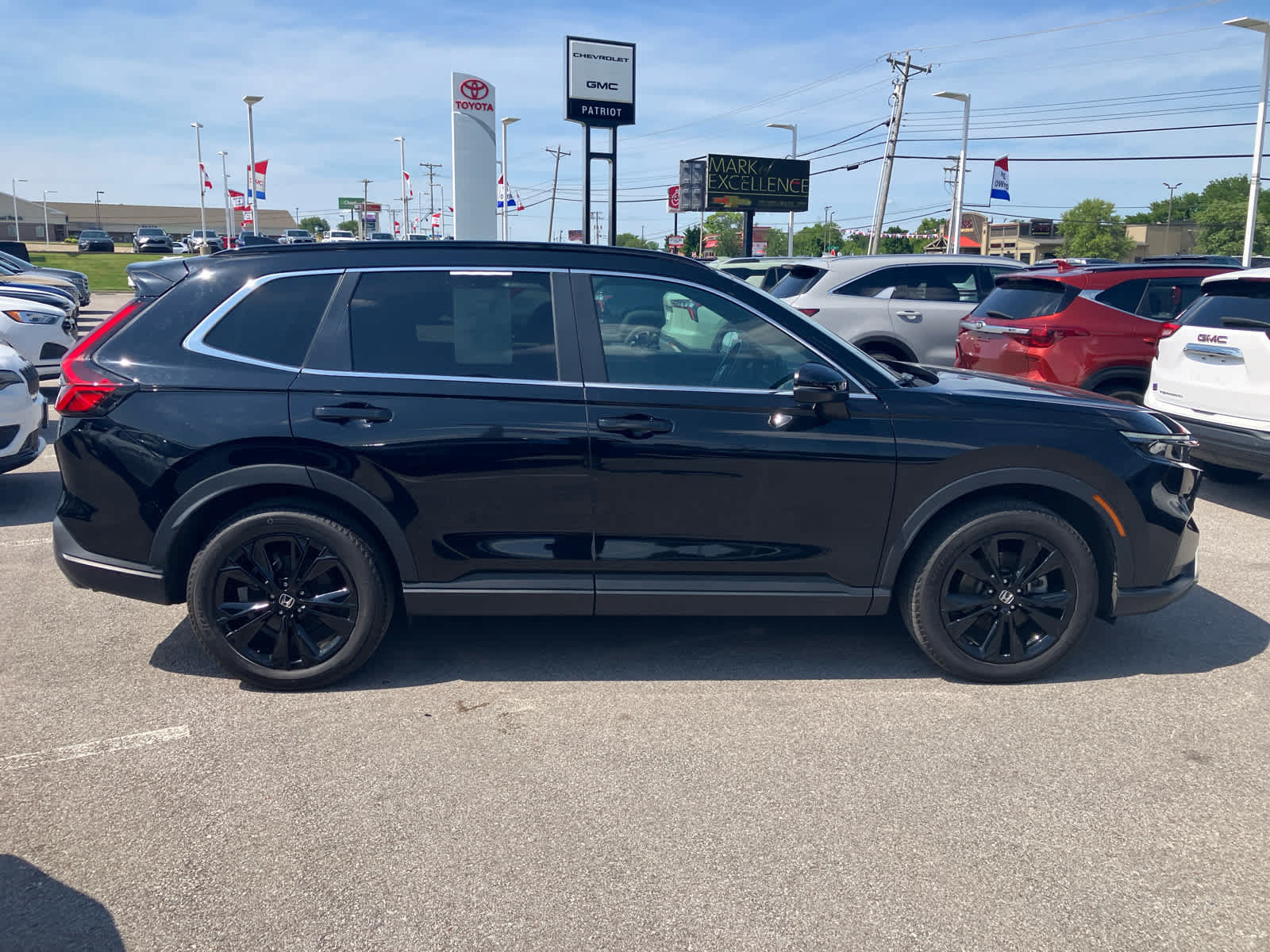 Used 2024 Honda CR-V Sport Touring image 8