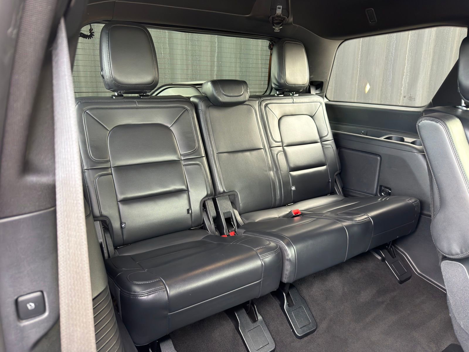 Used 2023 Lincoln Navigator Reserve AWD/4WD image 38