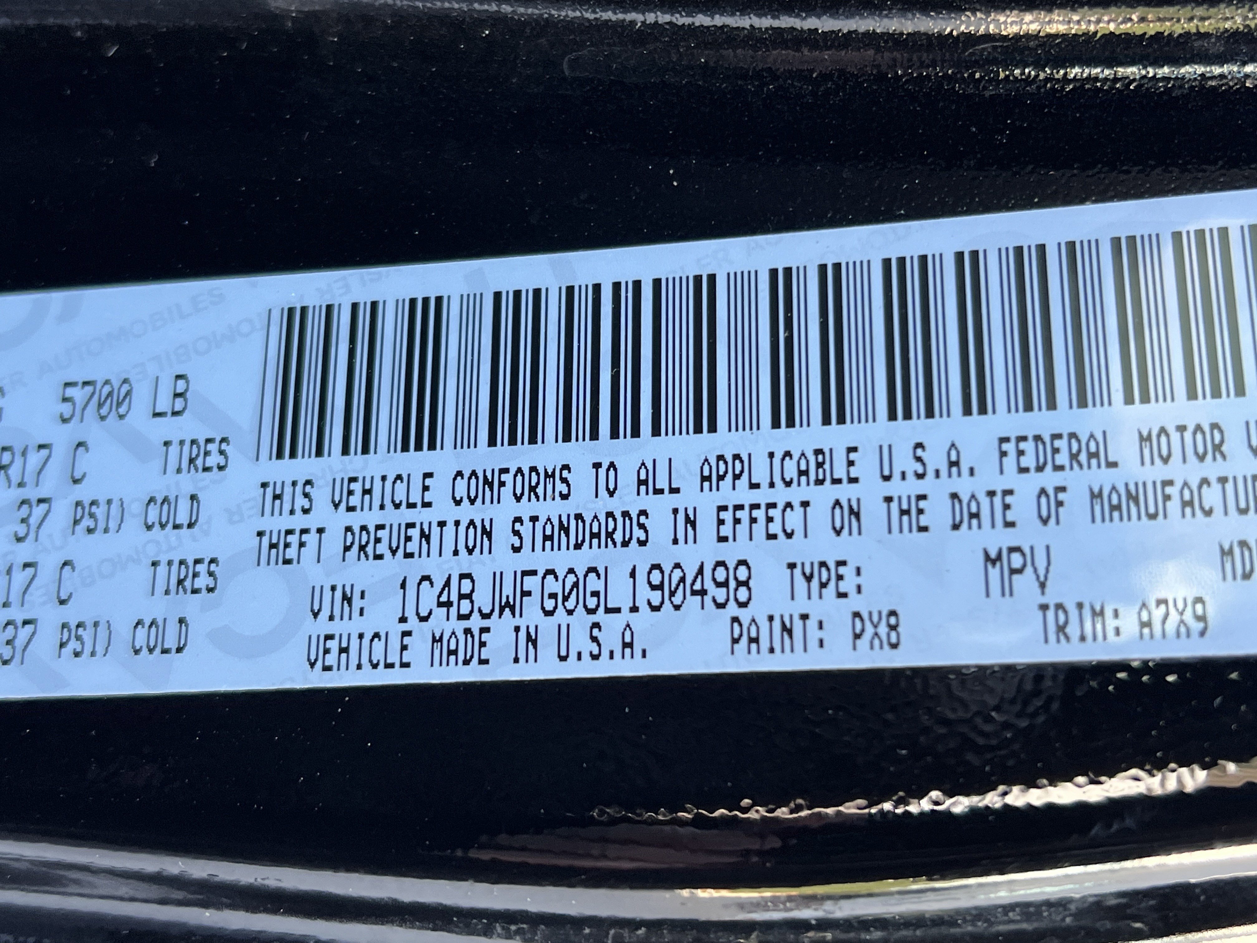 Used 2016 Jeep Wrangler Unlimited Rubicon w/ Connectivity Group image 24