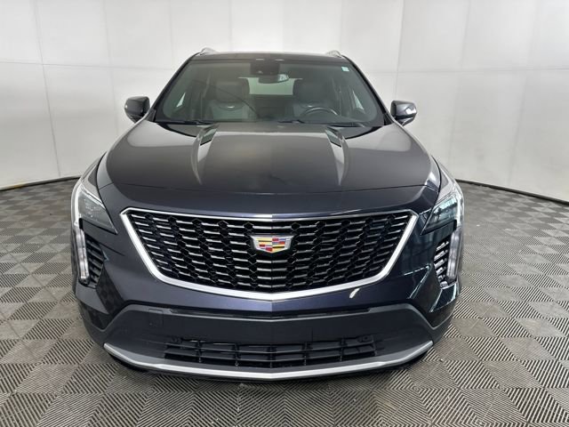 Used 2023 Cadillac XT4 Premium Luxury image 8
