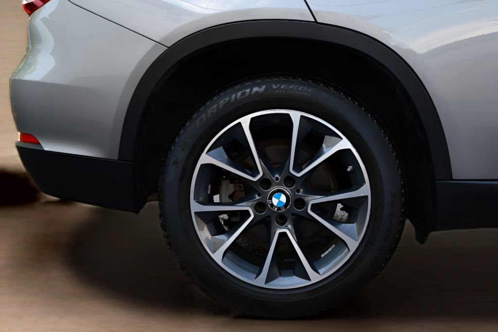 Used 2017 BMW X5 xDrive35i AWD/4WD image 3
