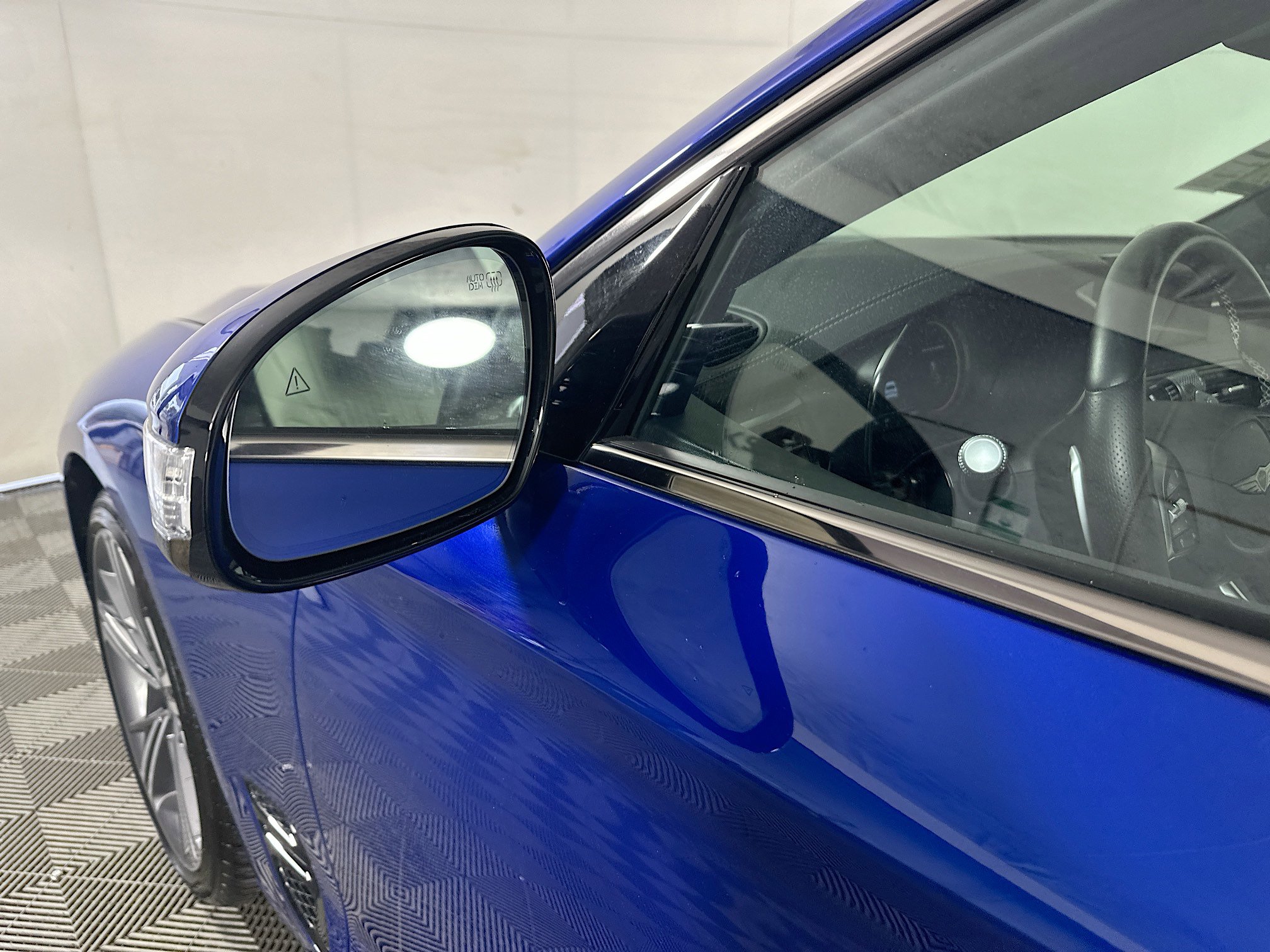 Used 2025 Genesis G70 2.5T w/ Sport Prestige Package image 10