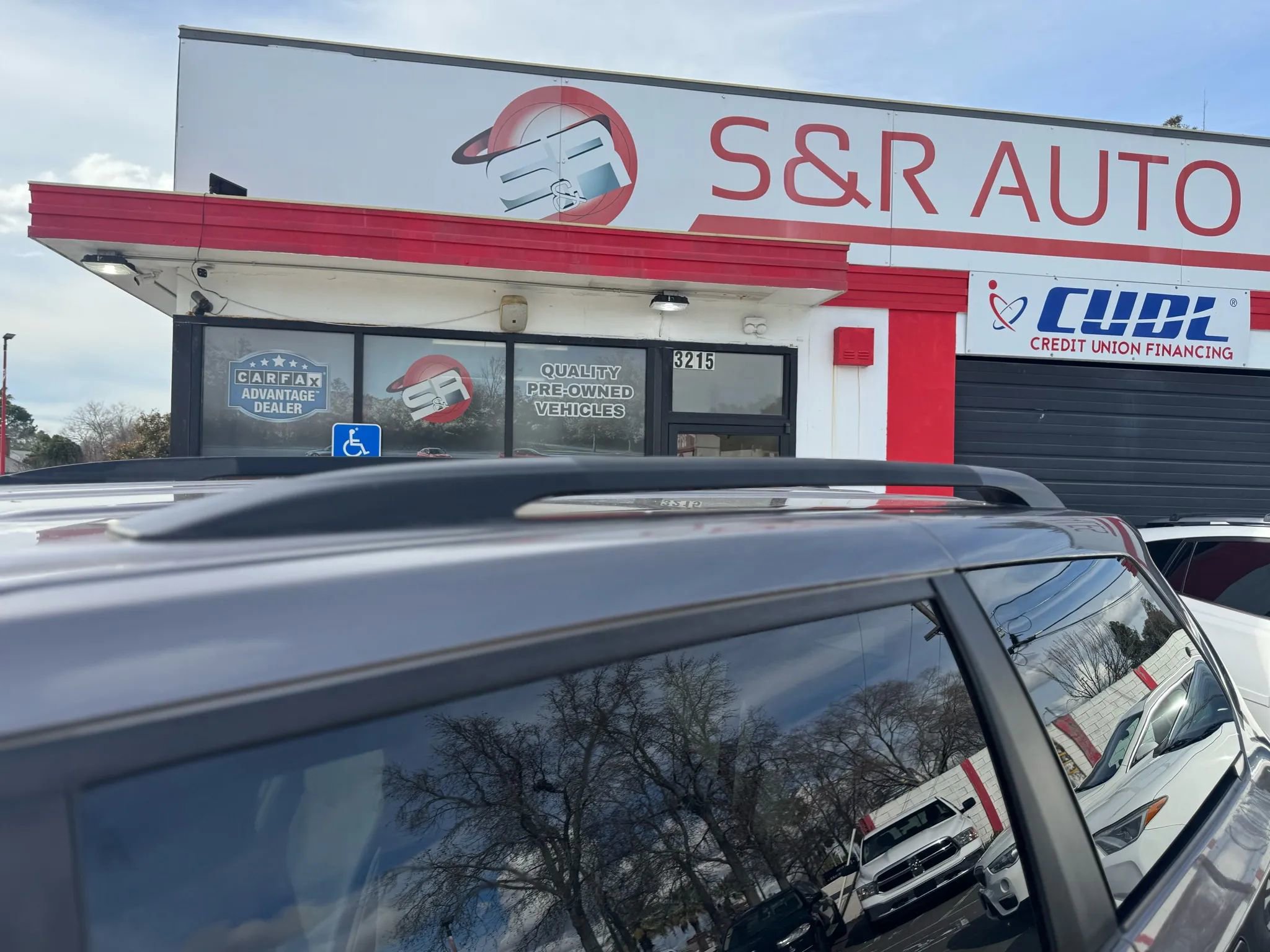 Used 2015 Toyota Sienna LE image 22