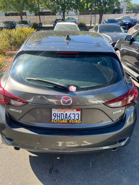Used 2018 MAZDA MAZDA3 Touring FWD image 10