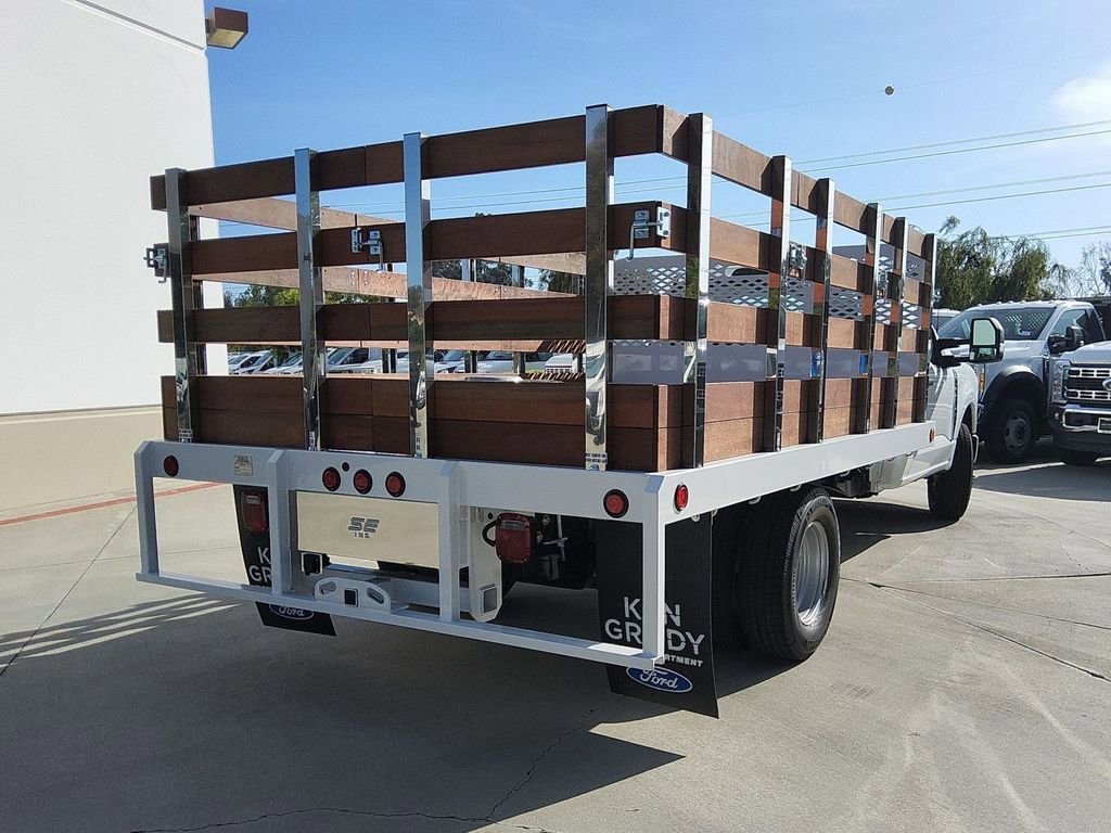 New 2026 Ford F350 XL w/ XL Chrome Package image 17