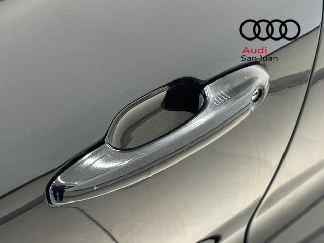 Used 2020 Ford Escape SE Sport image 7