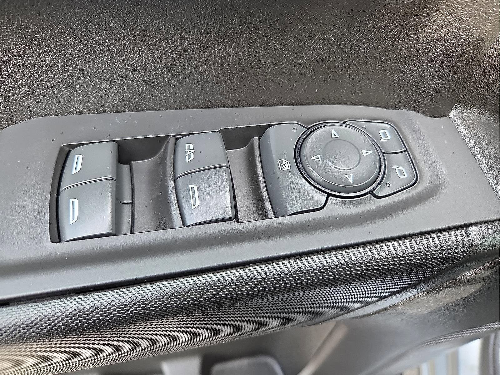 Certified 2023 GMC Sierra 1500 Pro w/ Convenience Package image 15