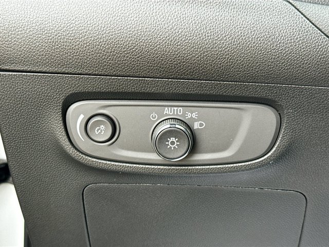 Used 2024 Buick Encore GX Sport Touring w/ Comfort Package FWD image 34