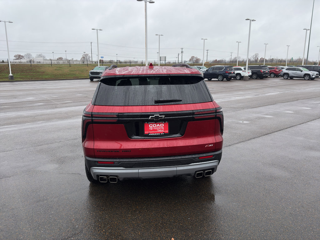 Used 2024 Chevrolet Traverse Z71 w/ Enhanced Driving Package image 4
