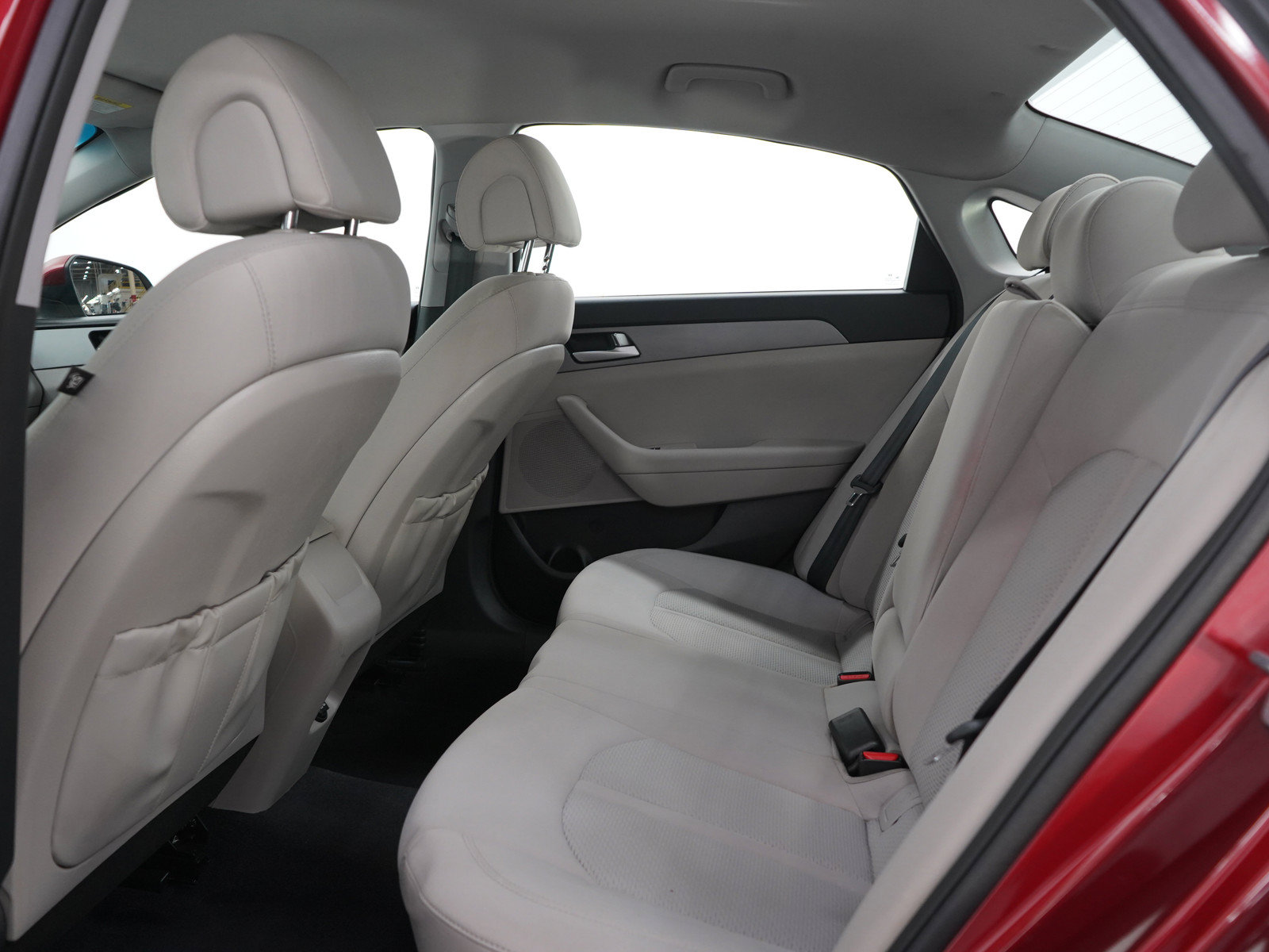 Used 2016 Hyundai Sonata SE FWD image 13