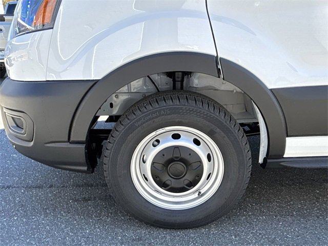 New 2026 Ford Transit 250 148 Medium Roof image 18