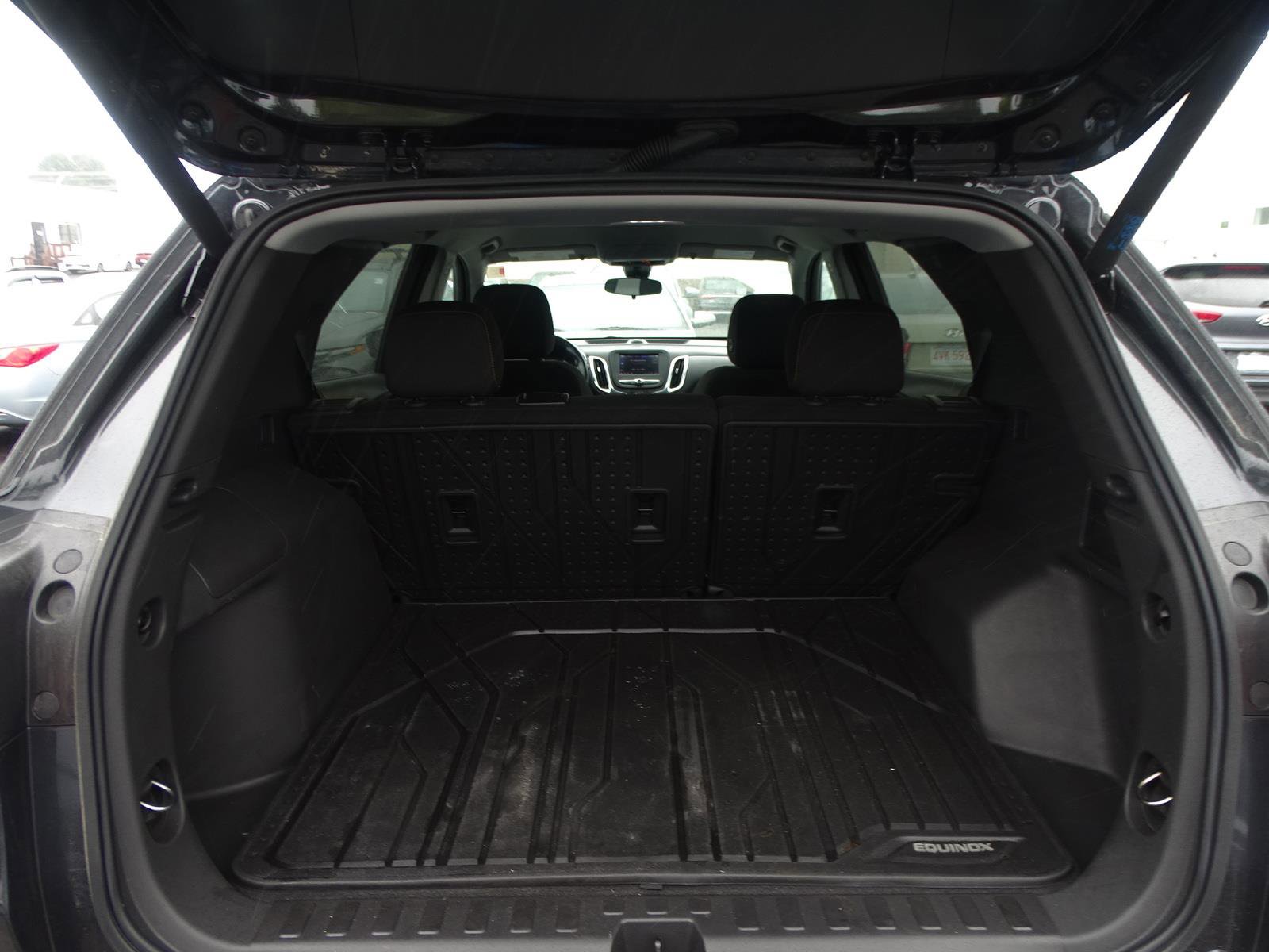 Used 2022 Chevrolet Equinox LT image 11