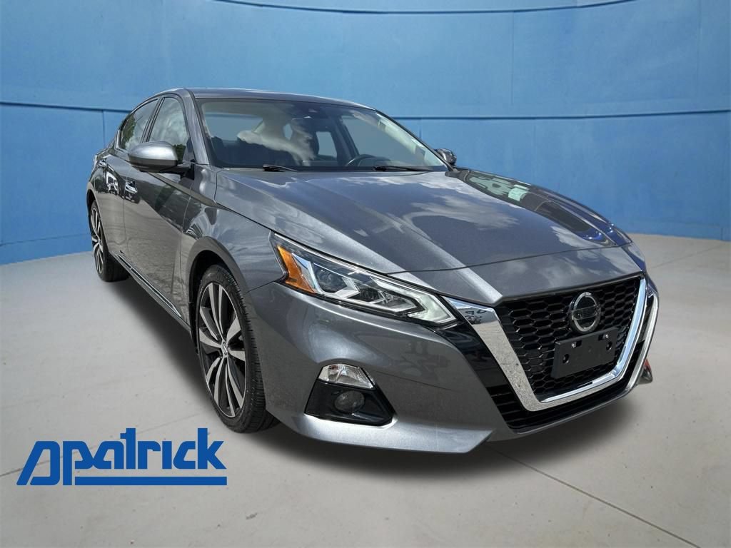 Used 2019 Nissan Altima 2.5 Platinum AWD/4WD image 1