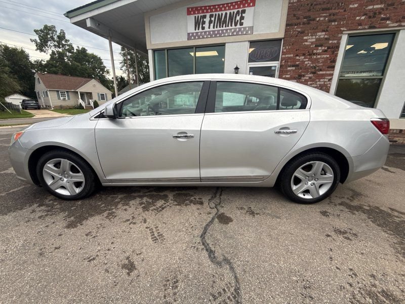 Used 2010 Buick LaCrosse CX FWD image 8