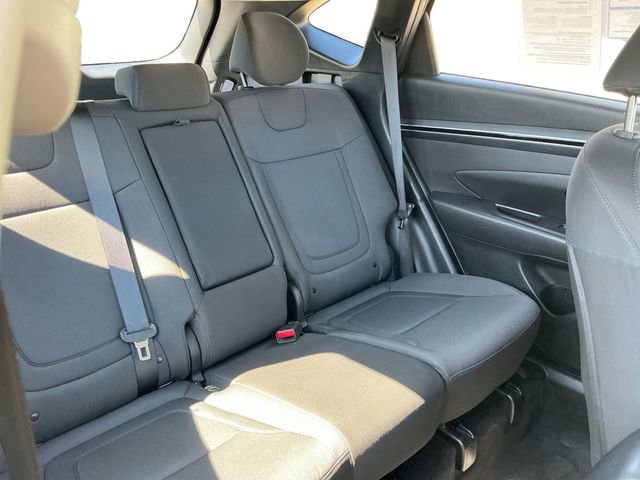 Used 2024 Hyundai Tucson SE image 18