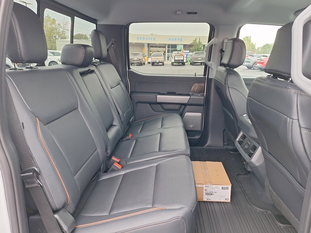 New 2026 Ford F350 Lariat image 19