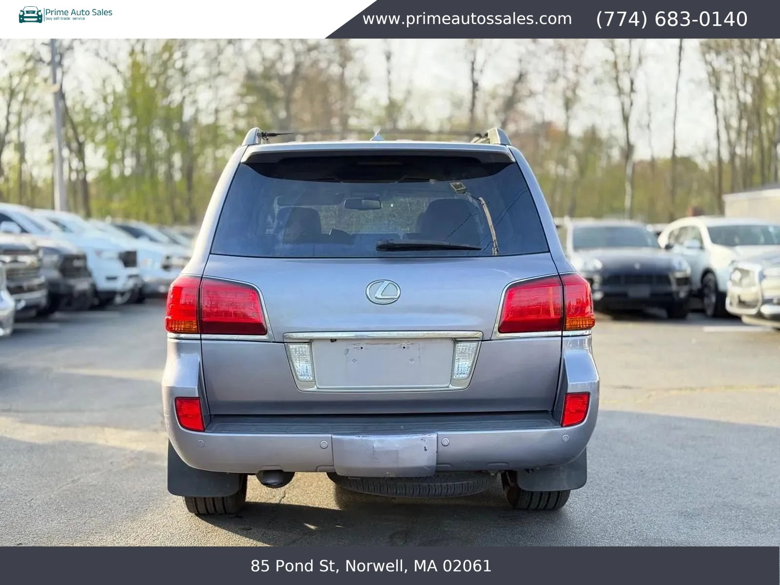 Used 2011 Lexus LX 570 4WD w/ Luxury Pkg image 6