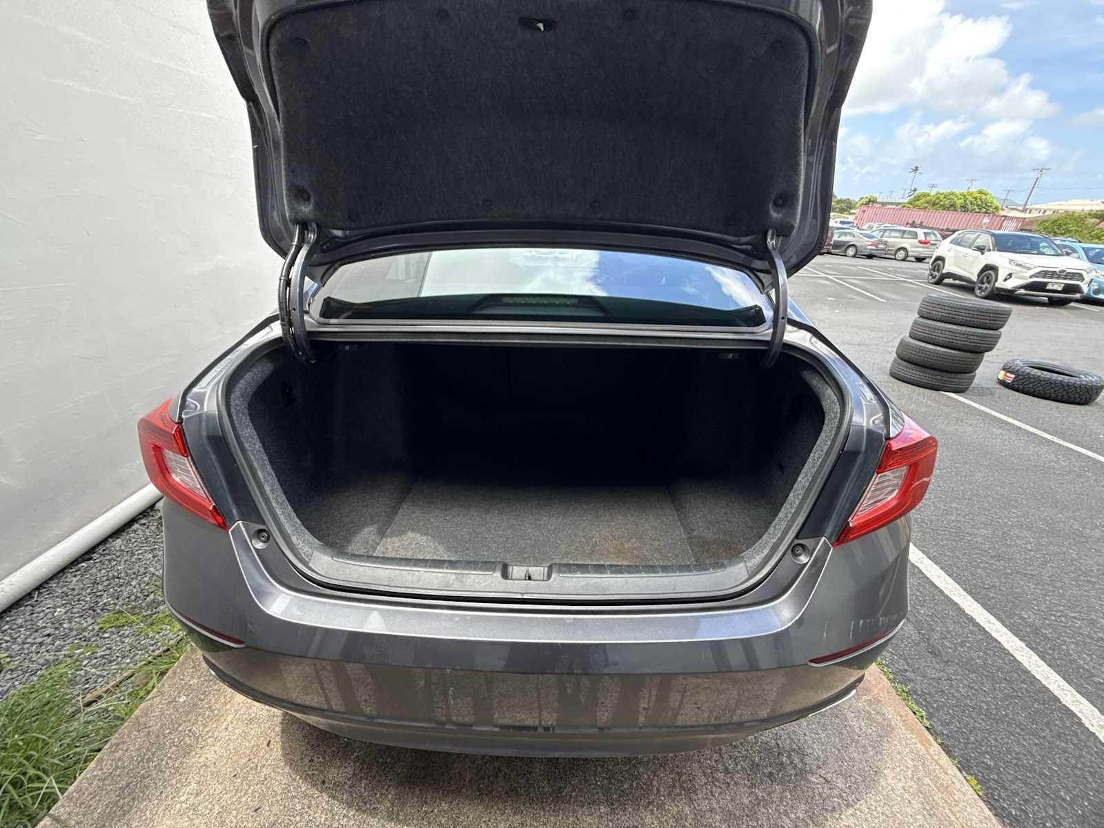 Used 2018 Honda Accord Sport image 24