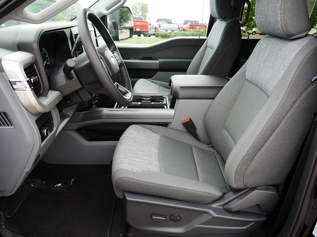 New 2026 Ford F350 XLT AWD/4WD image 10