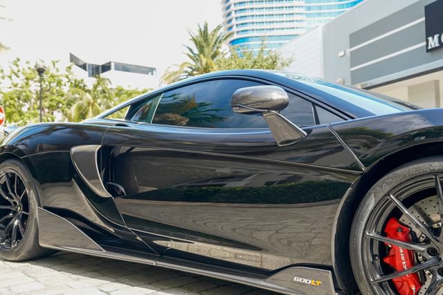Used 2019 McLaren 600LT RWD image 37