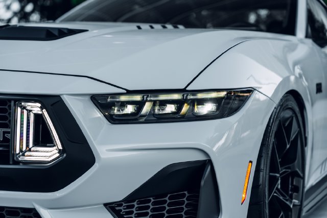 New 2026 Ford Mustang GT Premium w/ GT Performance Package RWD image 5