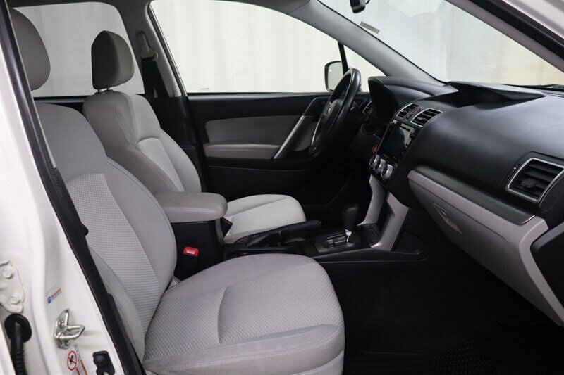 Used 2016 Subaru Forester 2.5i Premium w/ Popular Package #1 AWD/4WD image 19