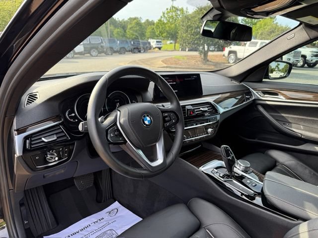 Used 2018 BMW 540i RWD image 16