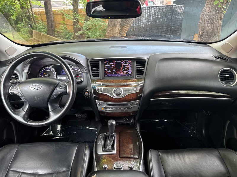 Used 2013 INFINITI JX35 AWD w/ Premium Pkg image 17