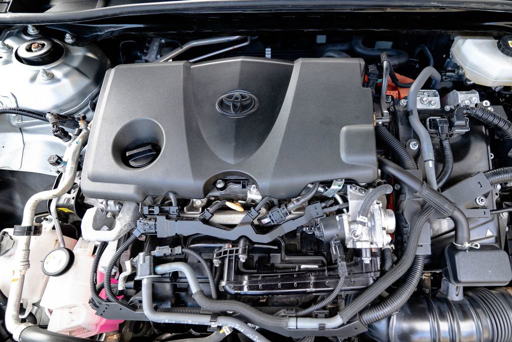 Used 2025 Toyota Camry LE AWD/4WD image 35