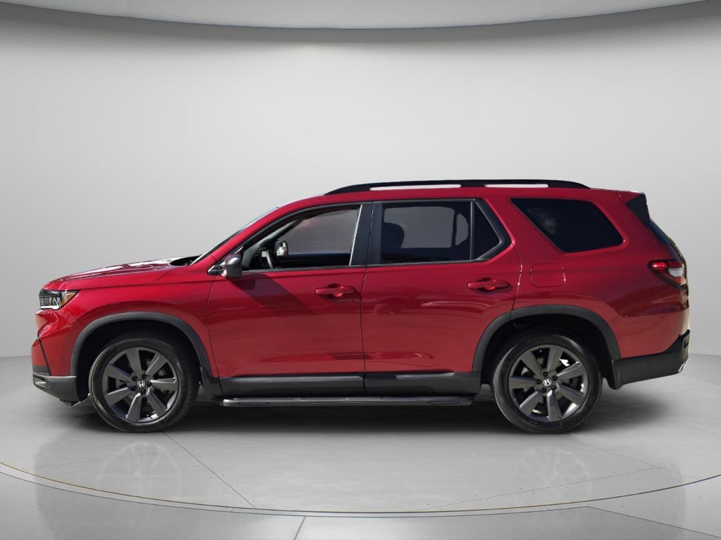 Certified 2024 Honda Pilot Sport image 5