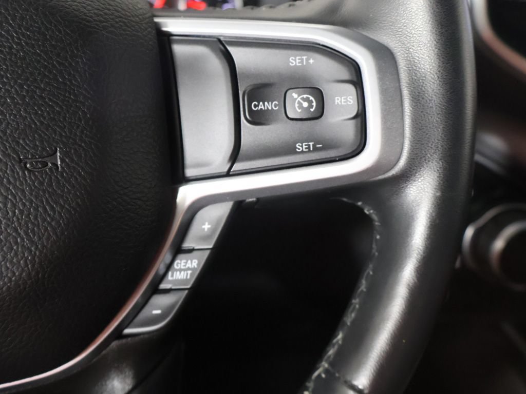 Used 2022 RAM 1500 Big Horn AWD/4WD image 36