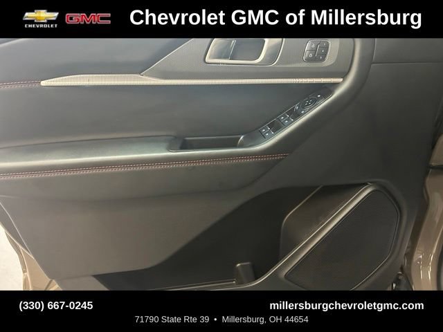 Used 2026 Ford Explorer ST-Line w/ ST-Line Street Pack AWD/4WD image 17