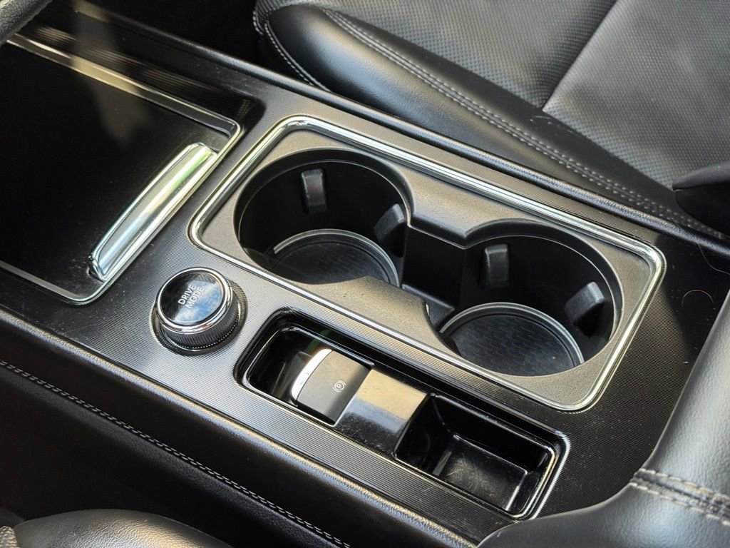 Used 2022 Lincoln Corsair Reserve w/ Elements Package image 16