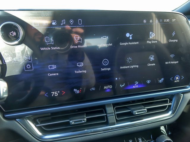 New 2026 Chevrolet Equinox EV LT image 21