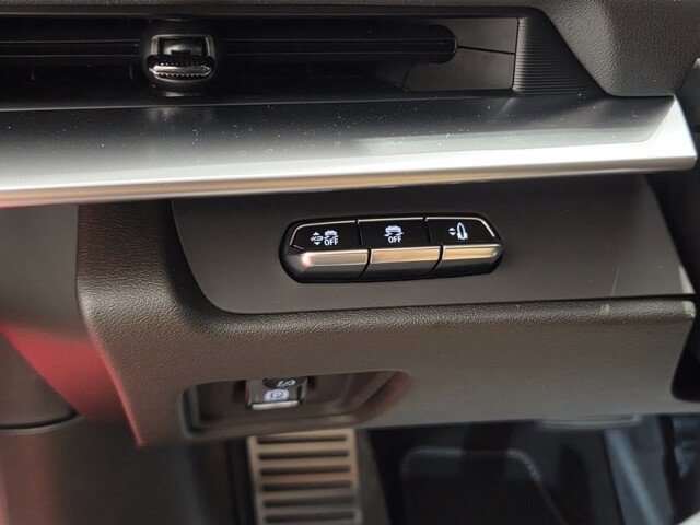 New 2026 Chevrolet Corvette Stingray Preferred Conv w/ 2LT image 28