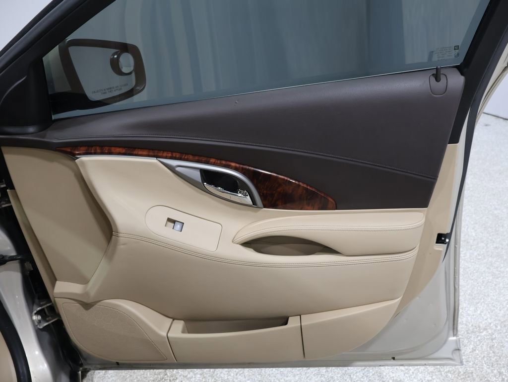 Used 2012 Buick LaCrosse Premium image 23
