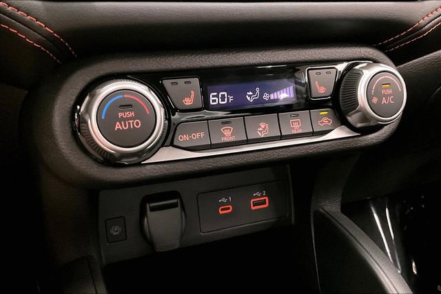 New 2025 Nissan Versa SR w/ Trunk Package image 26