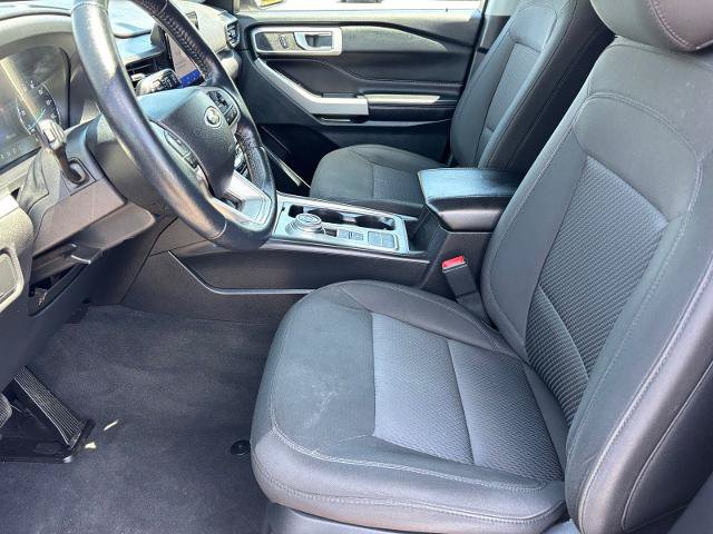 Certified 2022 Ford Explorer XLT RWD image 14