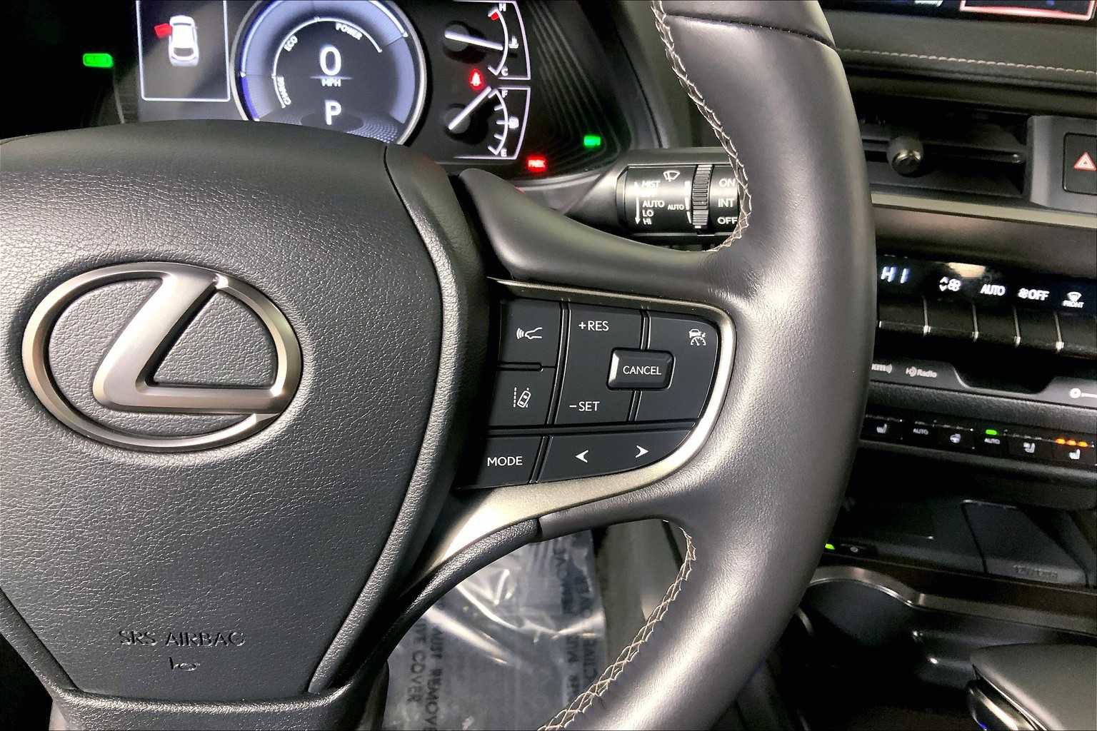 Used 2022 Lexus UX 250h w/ Premium Package image 24