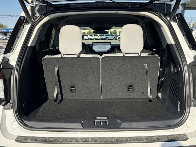 New 2026 Ford Explorer Active w/ Active Comfort Package RWD image 13