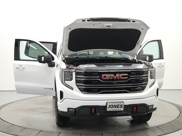 Used 2023 GMC Sierra 1500 AT4 w/ AT4 Preferred Package AWD/4WD image 10