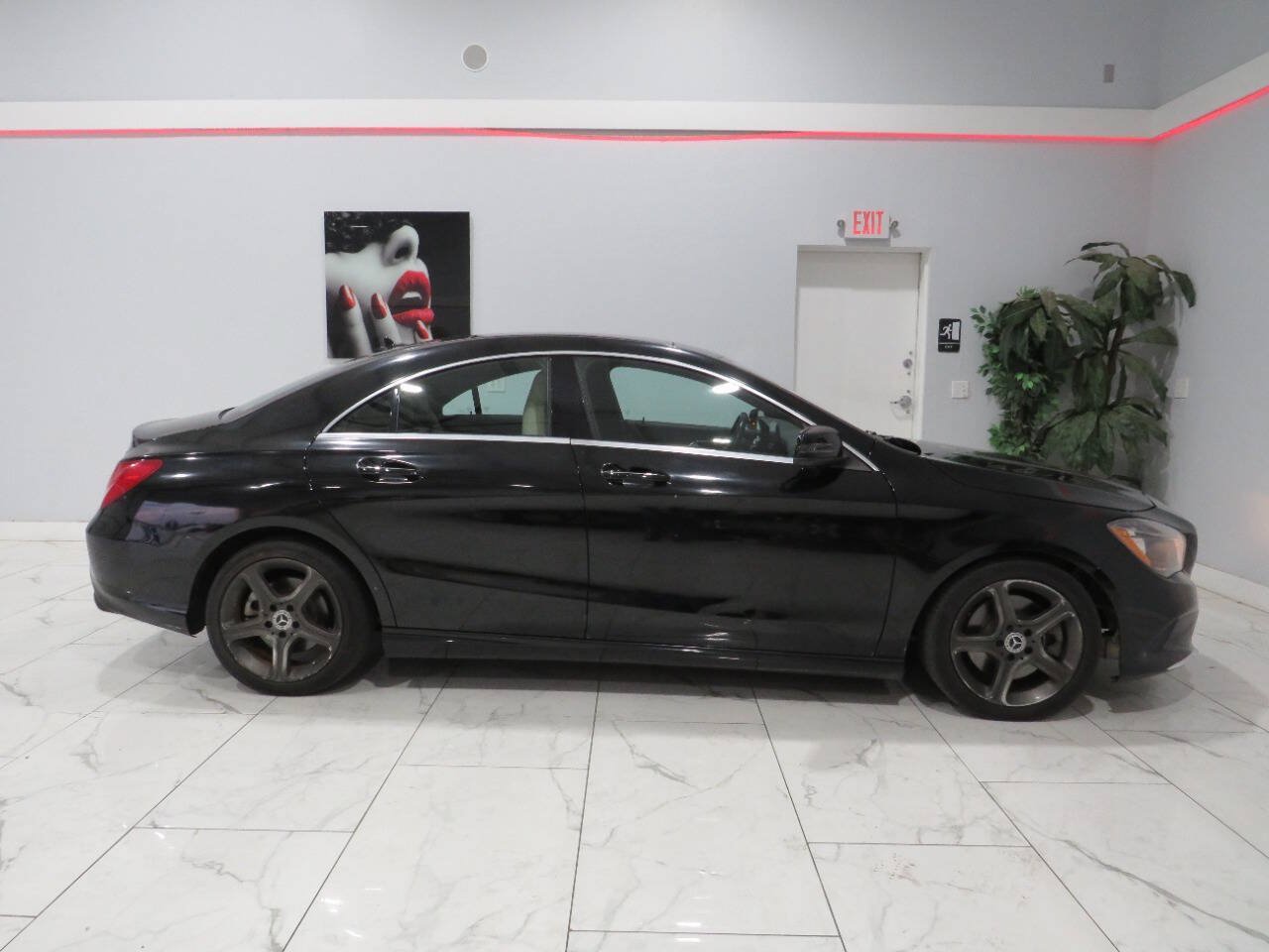 Used 2018 Mercedes-Benz CLA 250 4MATIC image 3