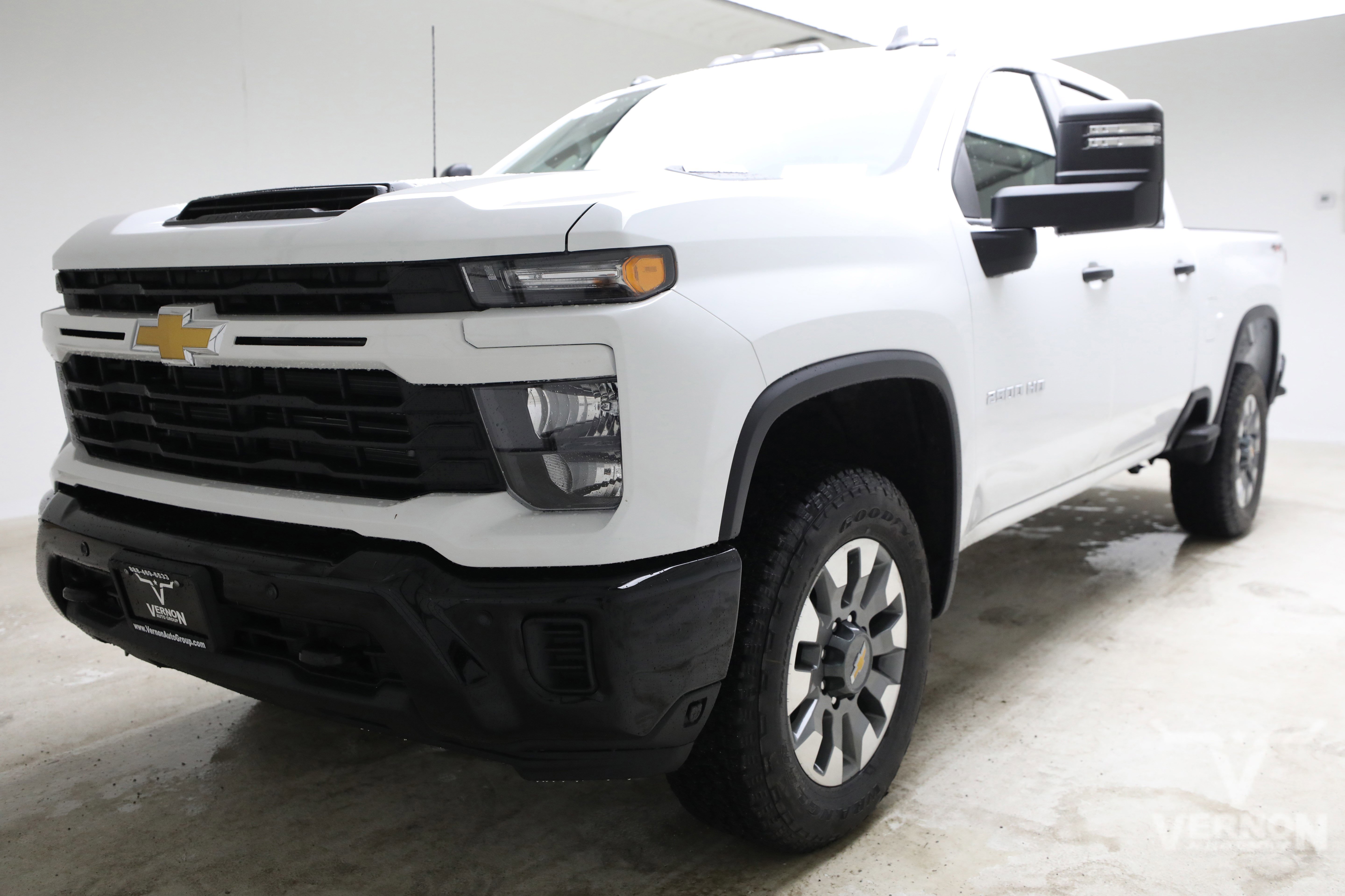 New 2026 Chevrolet Silverado 2500 Custom w/ Custom Value Package