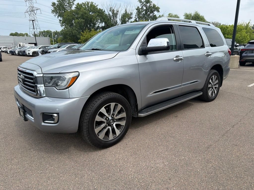 Used 2018 Toyota Sequoia Limited AWD/4WD image 4