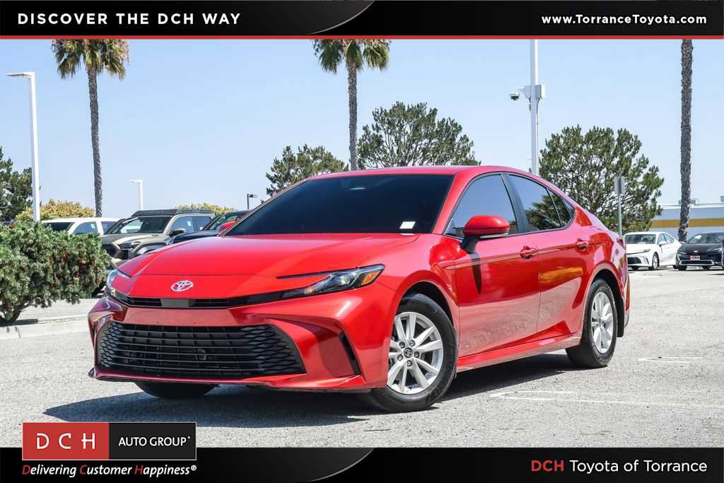 Used 2026 Toyota Camry LE w/ Convenience Package FWD image 1