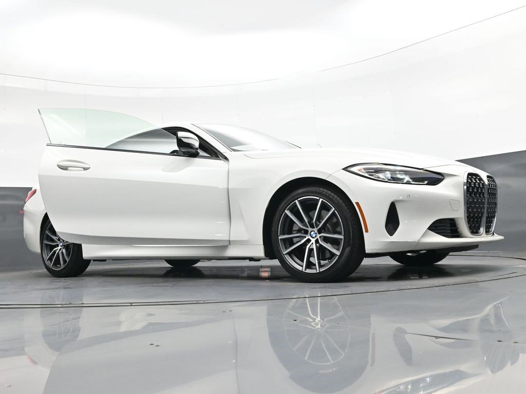 Used 2021 BMW 430i xDrive Coupe w/ Convenience Package AWD/4WD image 39