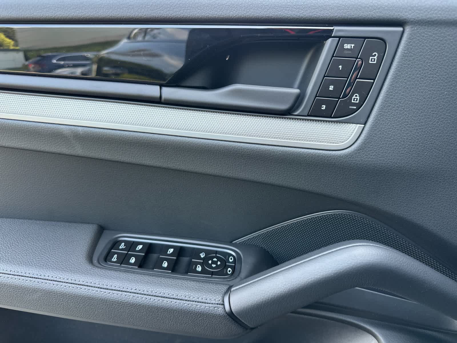 New 2026 Porsche Cayenne S AWD/4WD image 12