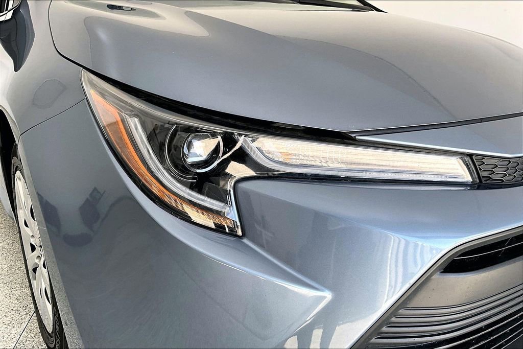 Used 2024 Toyota Corolla LE image 36